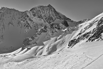 &nbsp; / Der Mont Blanc de Cheilon ist ein Berg der Penninischen Alpen, der sich im Kanton Wallis, Schweiz, befindet.