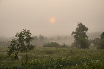 &nbsp; / Красное солнце