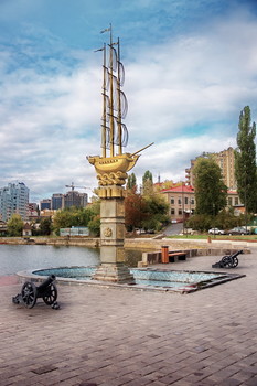 Символ Комсомольского пруда / Сентябрь 2019г, Липецк (Россия)