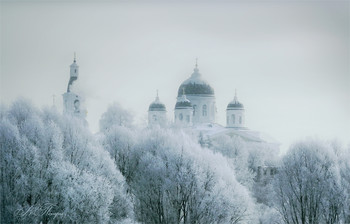 Морозное утро / Вид на Воскресенский собор