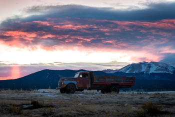 &nbsp; / This old truck was taken near Divide, Colorado at sunrise.