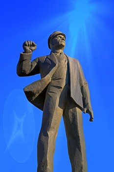Памятник Эрнсту Тельману. / Москва, площадь Эрнста Тельмана.
