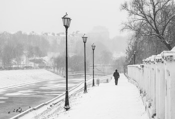 Зима заглянула... / Yesterday