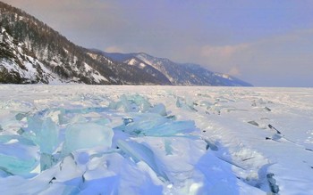 Бирюзовый лёд и торосы / Бирюзовый лёд и торосы Байкала