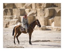 Как и века назад у подножья пирамиды Хеопса / Бедуины