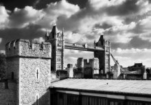 Tower Bridge from Tower / _________