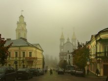 Туман в Витебске / Ратуша и Воскресенская церковь