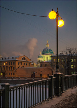 Вид на Троицкий собор с Красноармейского моста / ***