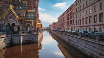 Солнечным днём на канале Грибоедова... / ***