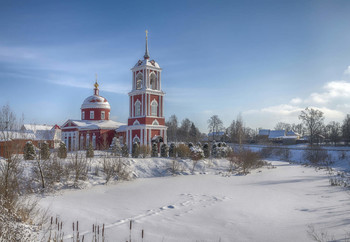 Георгиевская церковь в Алёшино / Подмосковье
