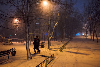 Последняя метель в этой весне / г. Москва, мартовская внезапная метель после почти что полной победы весны
