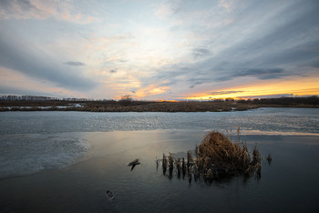 Вечереет... / Мартовский вечер...