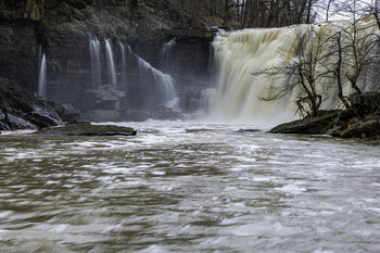 &nbsp; / Balls Falls near St Catherines Ontario was flowing powerfully this spring day