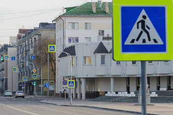 "Пешеходы" / Самоизоляция.Берегите себя и близких.