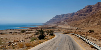 Вдоль берега Мертвого моря / Летнее путешествие