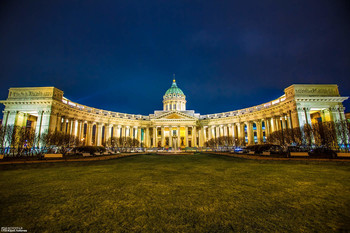 Красивый Питер летом ночью / Казанский кафедральный собор