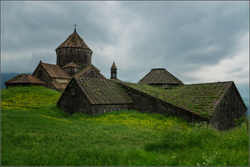 Древнейший... / Армения, монастырь Ахпат