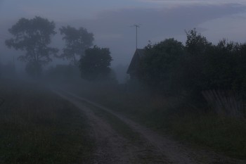 &quot;За окнами сумрак ранний ...&quot; / &quot;За окнами сумрак ранний
 На свет и на тьму похож, -
 Будто на синем плане
 Нового дня чертеж ...&quot;
 С.Маршак