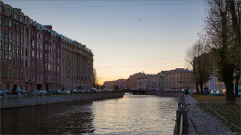 На набережной канала Грибоедова / ***