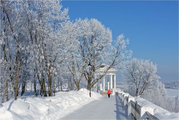 Точка (2) / В губернском городе "К"