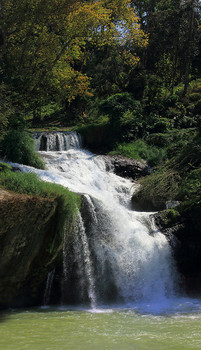 Водопад / Вьетнам. Водопад, находящийся в пятнадцати минутах ходу от водопада Доай Нур