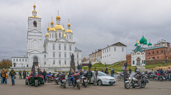 Байкеры приехали. / Байкеры приехали.