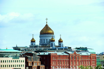 Возвышаясь над столицей / Кафедральный собор всея Руси.