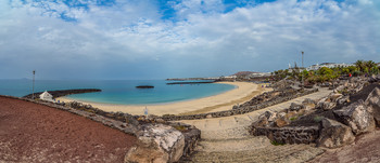 Playa Dorada Beach / Lanzarote