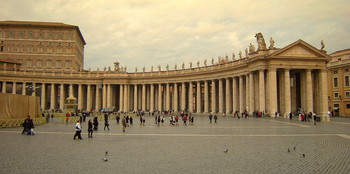 На площади в Ватикане / На площади в Ватикане