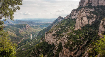 В горах Монтсеррат / Горы Монтсеррат, Испания
