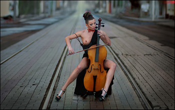 Solo For Cello © / recover by (Ode 2010)