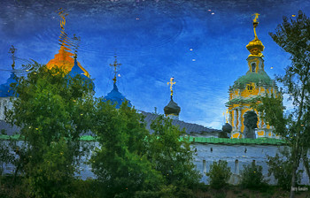 Отражение / Новоспасский монастырь. Отражение в воде.