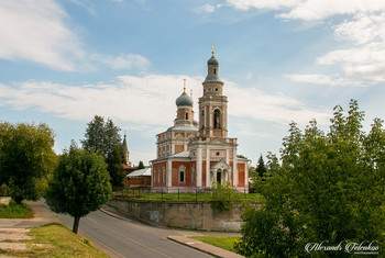 Церковь Успения Пресвятой Богородицы в Серпухове. / ***