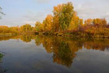 &nbsp; / Сентябрь. Осень на реке Миасс.
