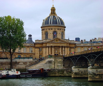 Париж / Институт Франции (фр. Institut de France) — основное официальное научное учреждение Франции, объединяющее пять национальных академий.
