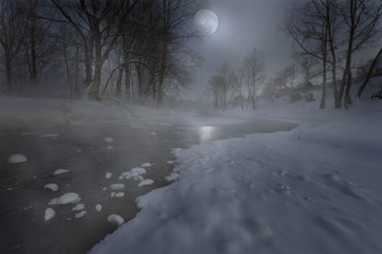 Полной Луны сила / Сквозь морозный туман лунный свет рисует свою картину
