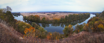 «Десна в октябре» / Вид на реку с Соборной горы.
Вертикальная панорама