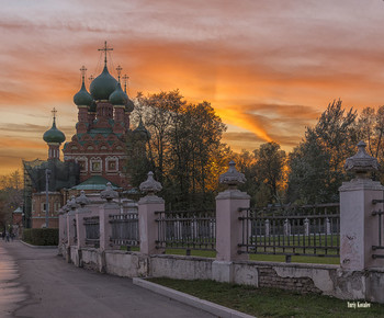 Шереметьевская церковь / Храм Троицы Живоначальной в Останкине