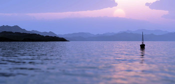 Там за горами... / солнышко садилось