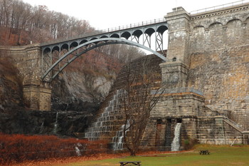 New Croton Dam / New York