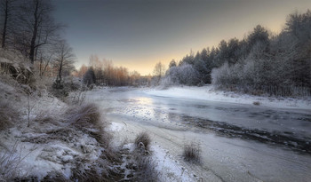 Вдоль замерзшей реки.. / Нижегородская область, река Линда