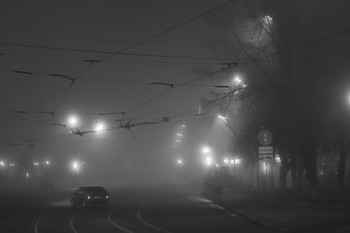 Ночь в городе Туманов... / Misty Night...