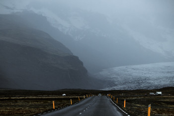 Под стенами Ватны / Ватнайокудль - крупнейший ледник Исландии и Европы