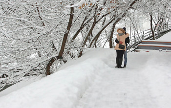 Горячий снег / ***