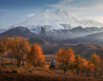 Осень в Приэльбрусье. / Почти весь октябрь прошлого года провел на Кавказе. И сейчас, в самый разгар зимнего фото-сезона на Байкале, захотелось вспомнить теплые осенние деньки в Приэльбрусье ))) 

Национальный парк Приэльбрусье, КБР, октябрь 2020г. Nikon D800+Nikkor 70-300.