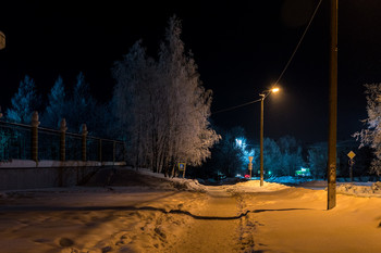 Февральский зимний вечер в Сарапуле. / Некрасова улица, стадион &quot;Энергия&quot;.