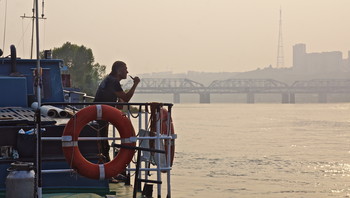 В раздумьях / Пути-дороги...