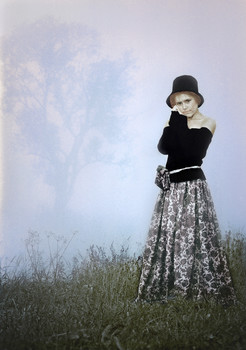 холодный туман / портрет девушки