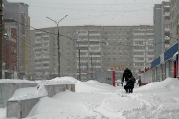 Снегопад. / Всё валит и валит! Пора бы и свалить!