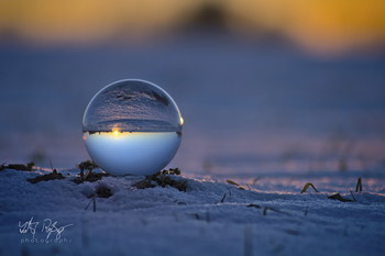  / Lensball im Sonnenuntergang